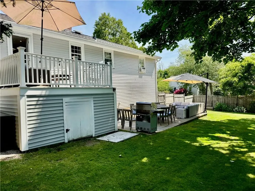 114 Hopeworth Avenue Bristol RI 02809