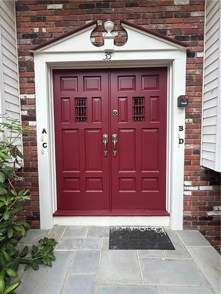 35 Brookdale Street Cumberland RI 02864