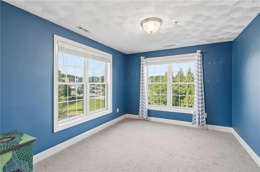 15 Saw Mill Drive North Kingstown RI 02852