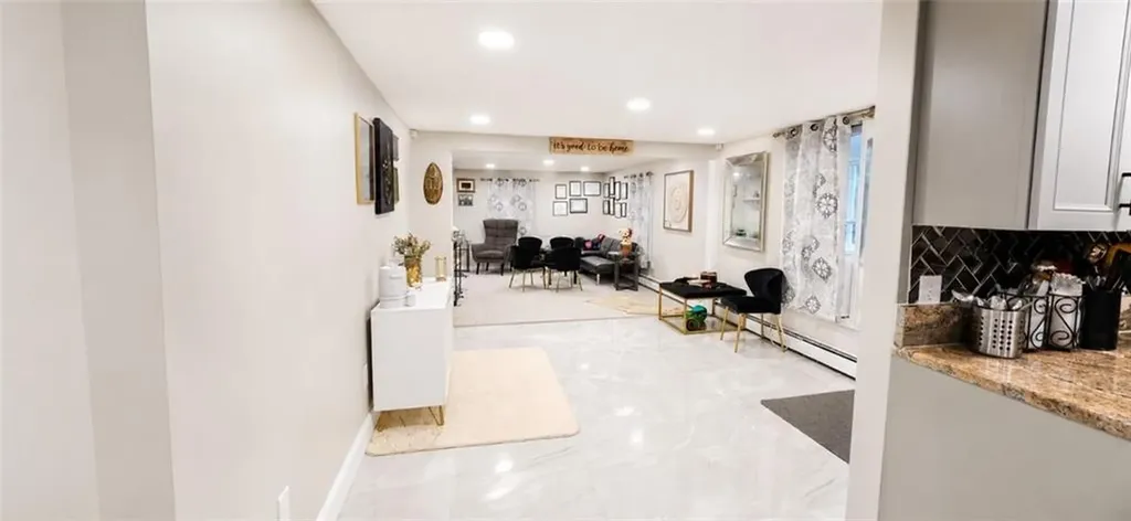 424 Buxton Street North Smithfield RI 02896