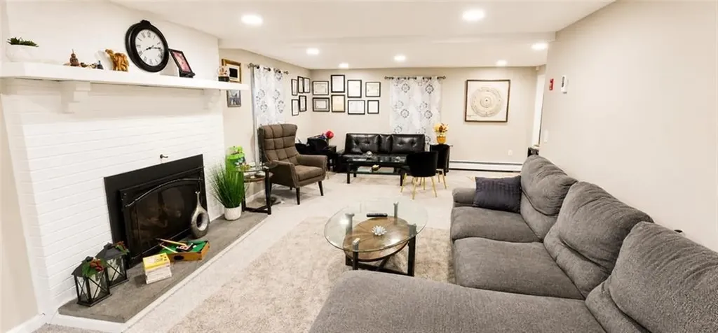 424 Buxton Street North Smithfield RI 02896