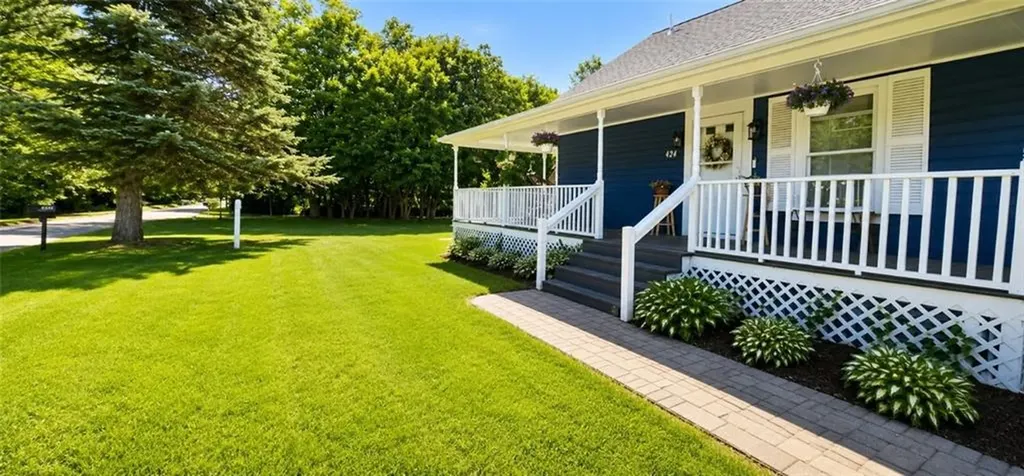 424 Buxton Street North Smithfield RI 02896