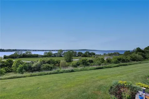 41 Waters Edge Tiverton RI 02878