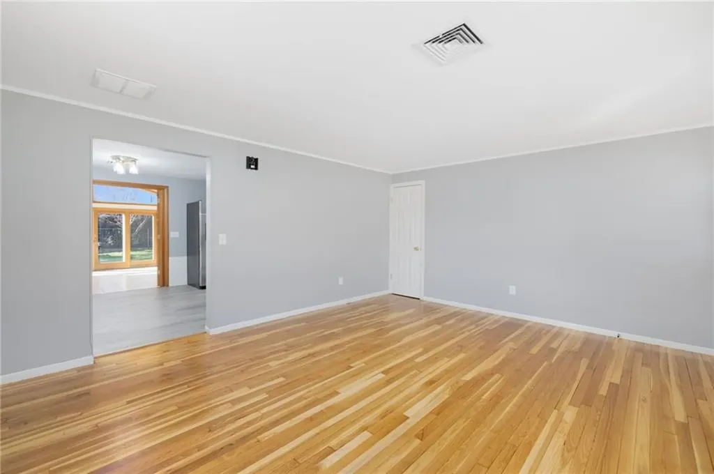 9 Long Pond Road Coventry RI 02816