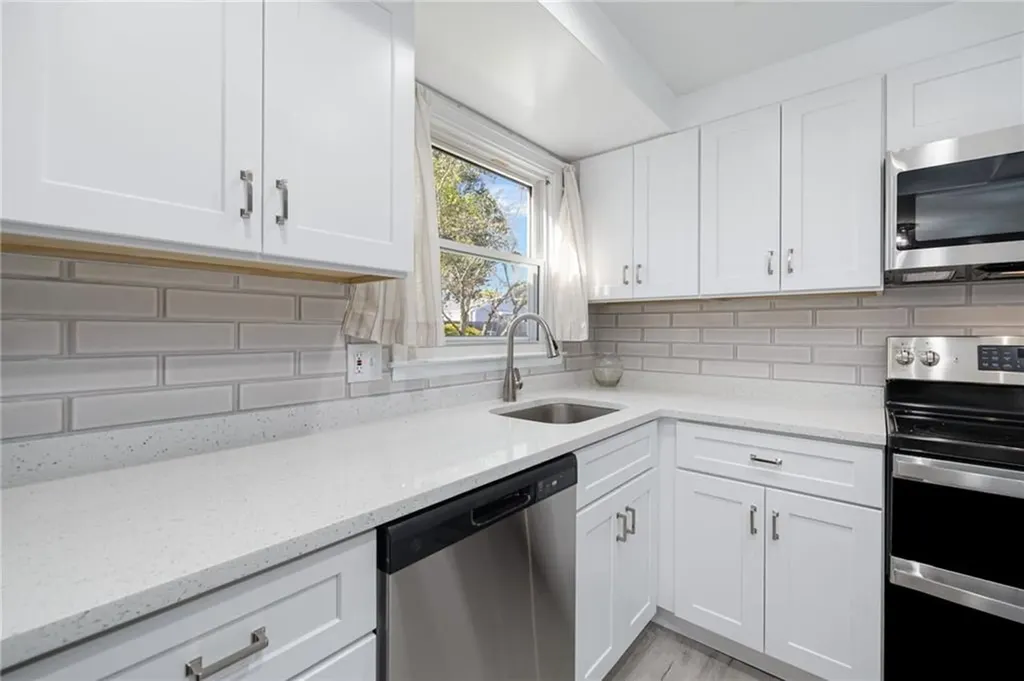 9 Long Pond Road Coventry RI 02816