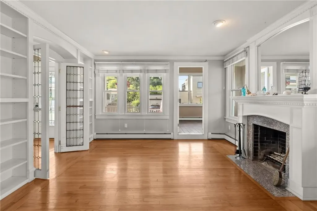 26 Fairview Avenue Cranston RI 02905