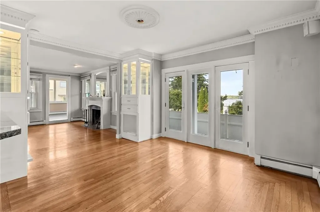 26 Fairview Avenue Cranston RI 02905
