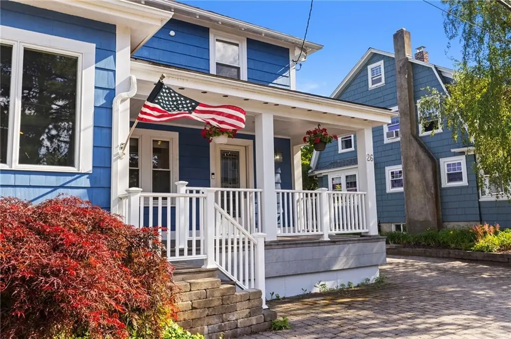 26 Fairview Avenue Cranston RI 02905