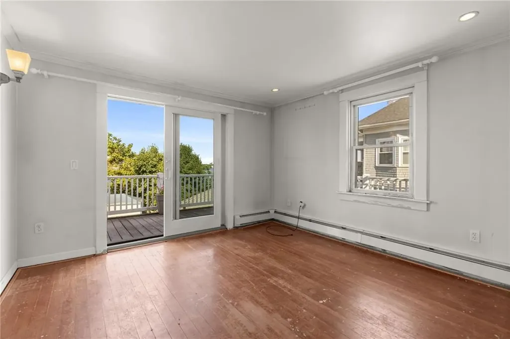 26 Fairview Avenue Cranston RI 02905