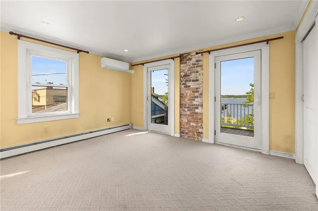 26 Fairview Avenue Cranston RI 02905