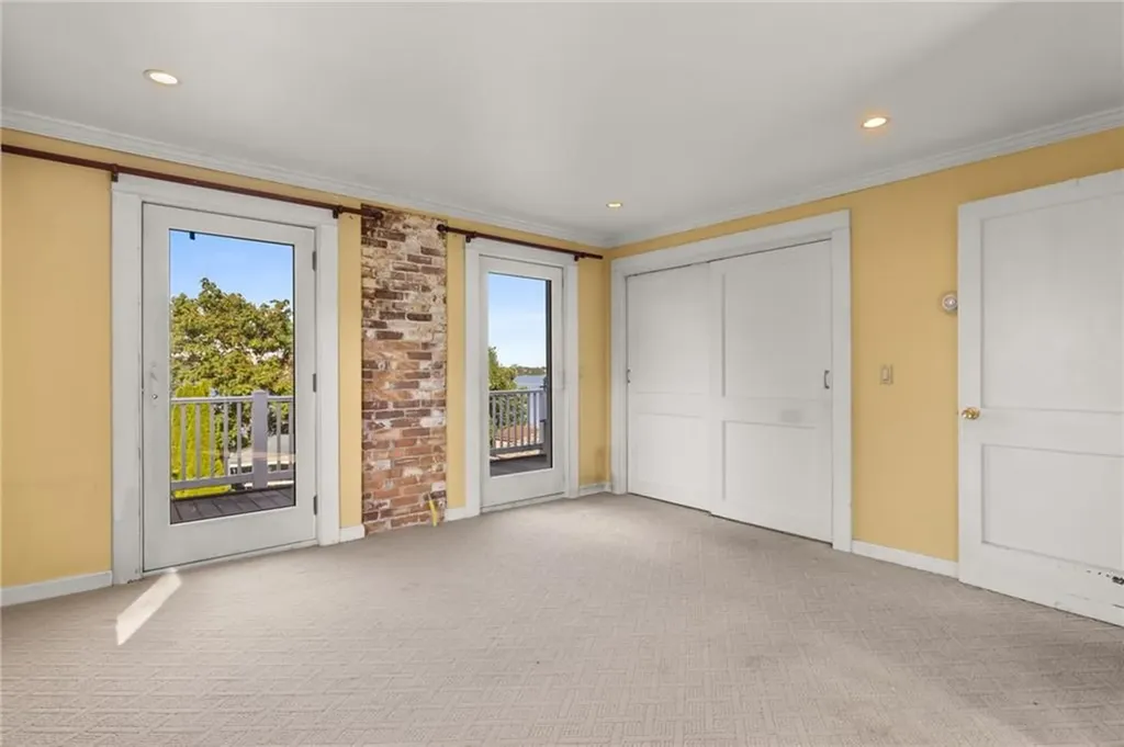 26 Fairview Avenue Cranston RI 02905