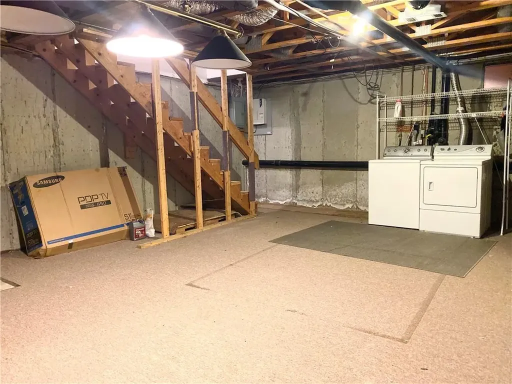15 Magnum Court Smithfield RI 02917