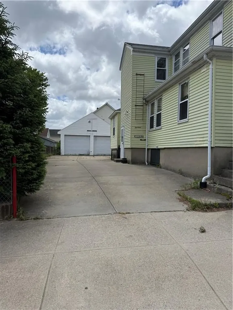 14 Park Street Central Falls RI 02863