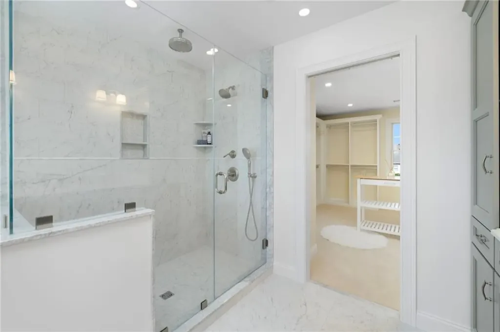 84 Carver Lane Narragansett RI 02882