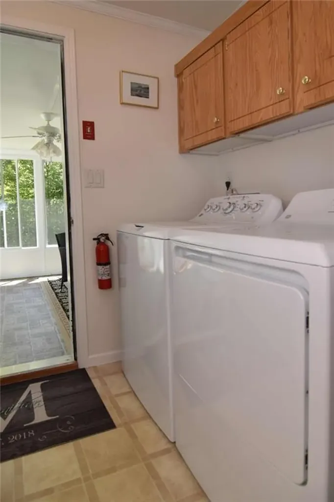 10 Stellar Way South Kingstown RI 02879