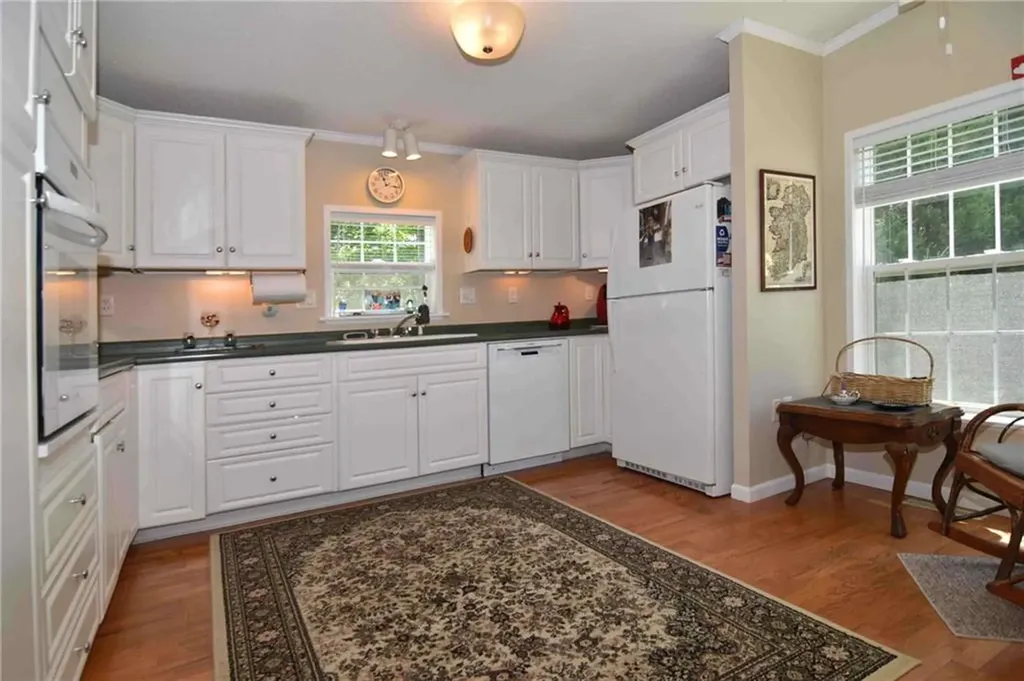 10 Stellar Way South Kingstown RI 02879