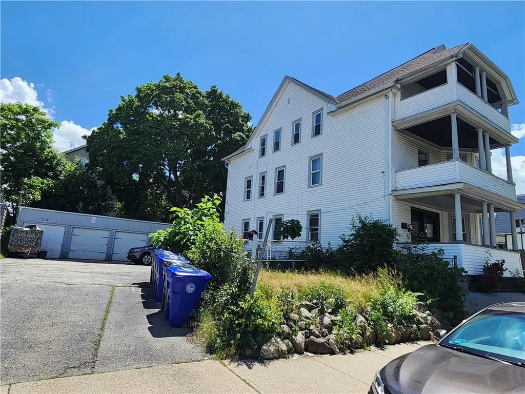 11 Wisdom Street Providence RI 02908