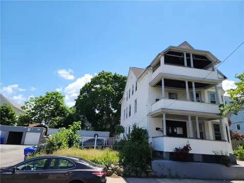 11 Wisdom Street Providence RI 02908