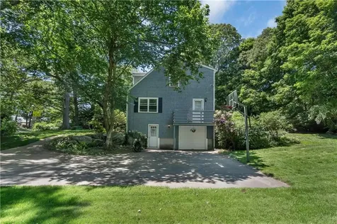 27 Fairway Drive North Kingstown RI 02852