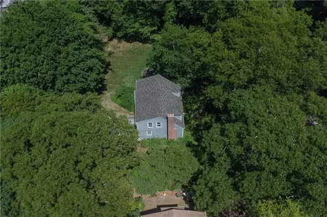 27 Fairway Drive North Kingstown RI 02852