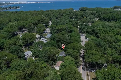 27 Fairway Drive North Kingstown RI 02852