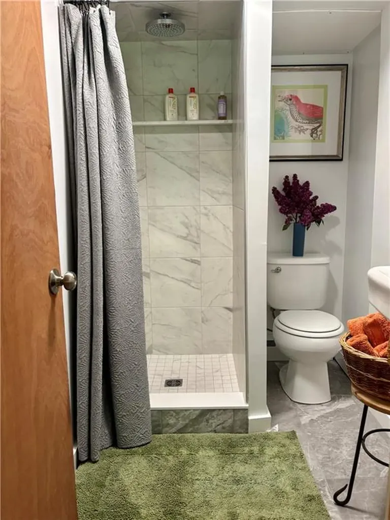 000 Oakwoods Drive South Kingstown RI 02879