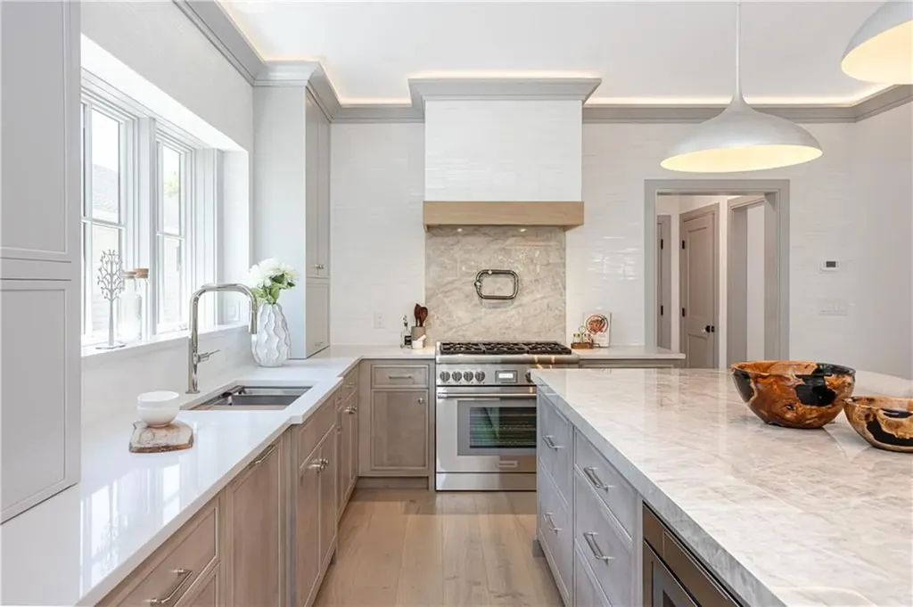 157 Ellery Avenue Middletown RI 02842
