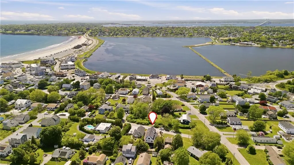 157 Ellery Avenue Middletown RI 02842
