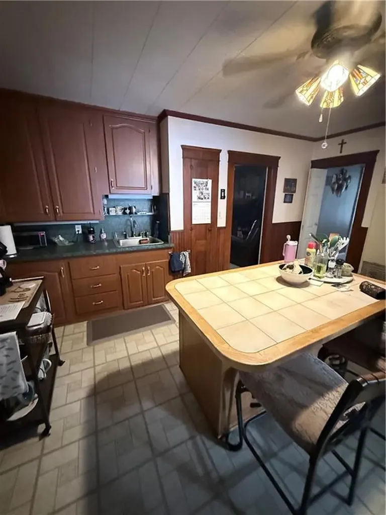 154 Saint Agnes Avenue Woonsocket RI 02895