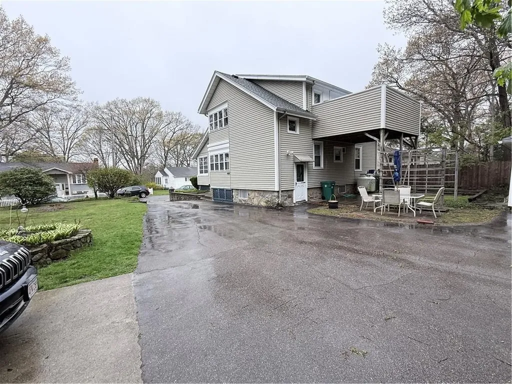 154 Saint Agnes Avenue Woonsocket RI 02895