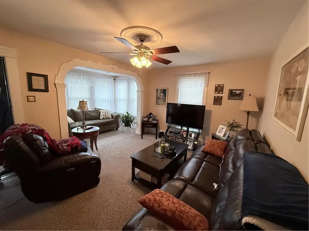 154 Saint Agnes Avenue Woonsocket RI 02895