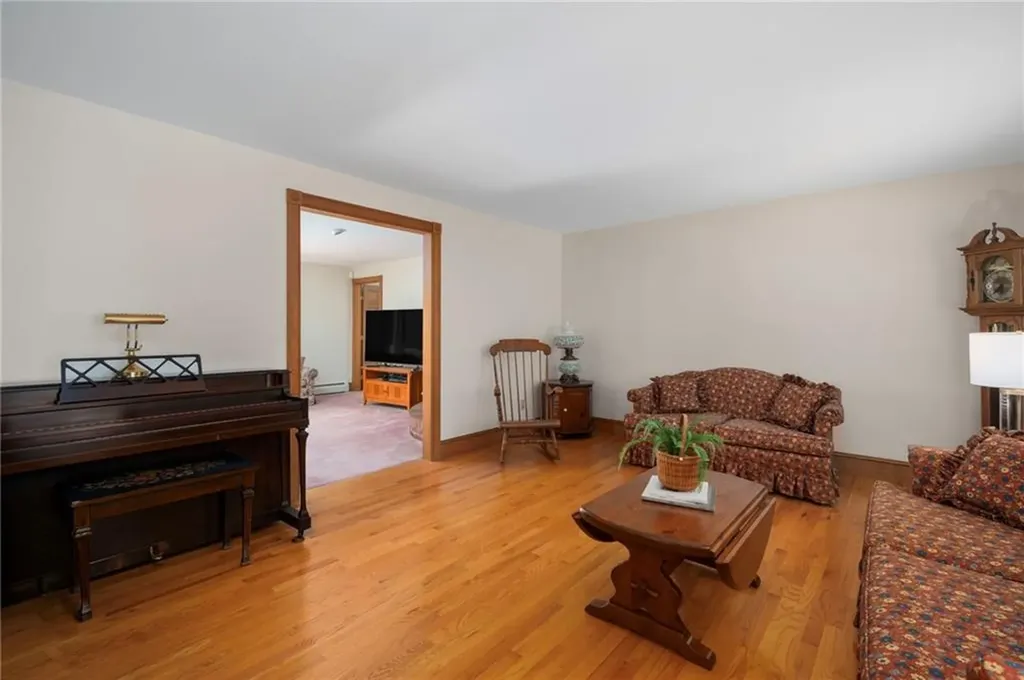 310 Plain Road West Greenwich RI 02817