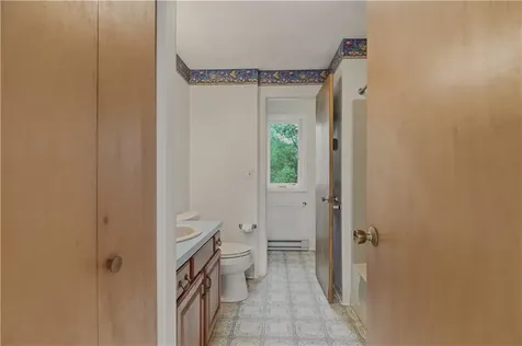 13 Fox Run Portsmouth RI 02871