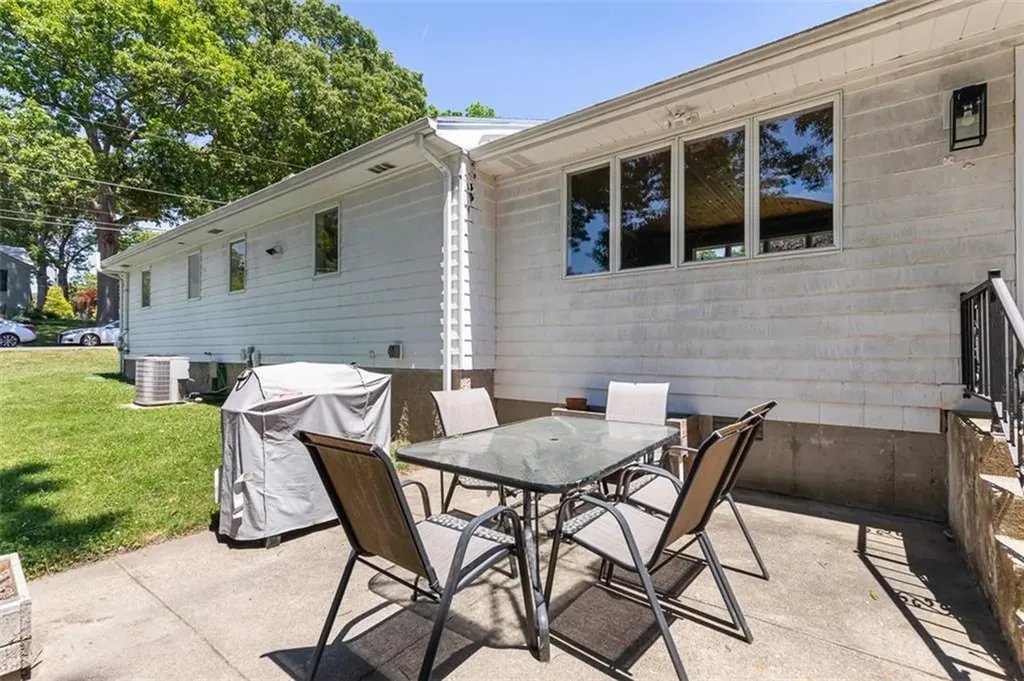 20 Terrace Avenue Cumberland RI 02864