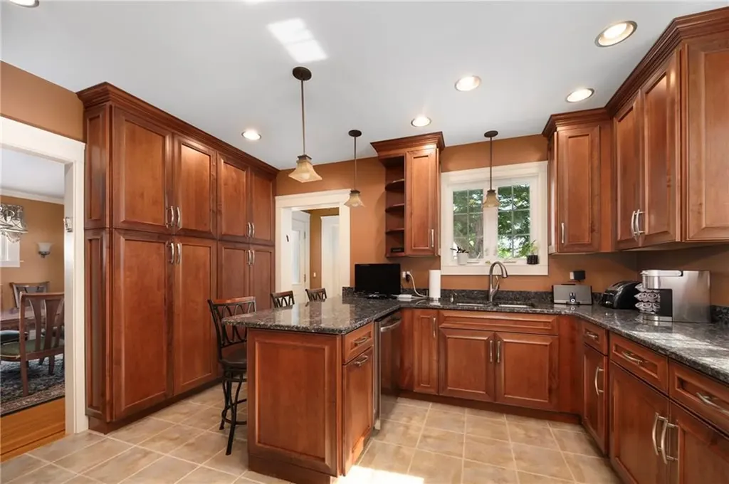 335 Doyle Avenue Providence RI 02906