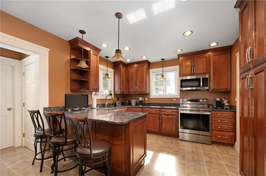 335 Doyle Avenue Providence RI 02906