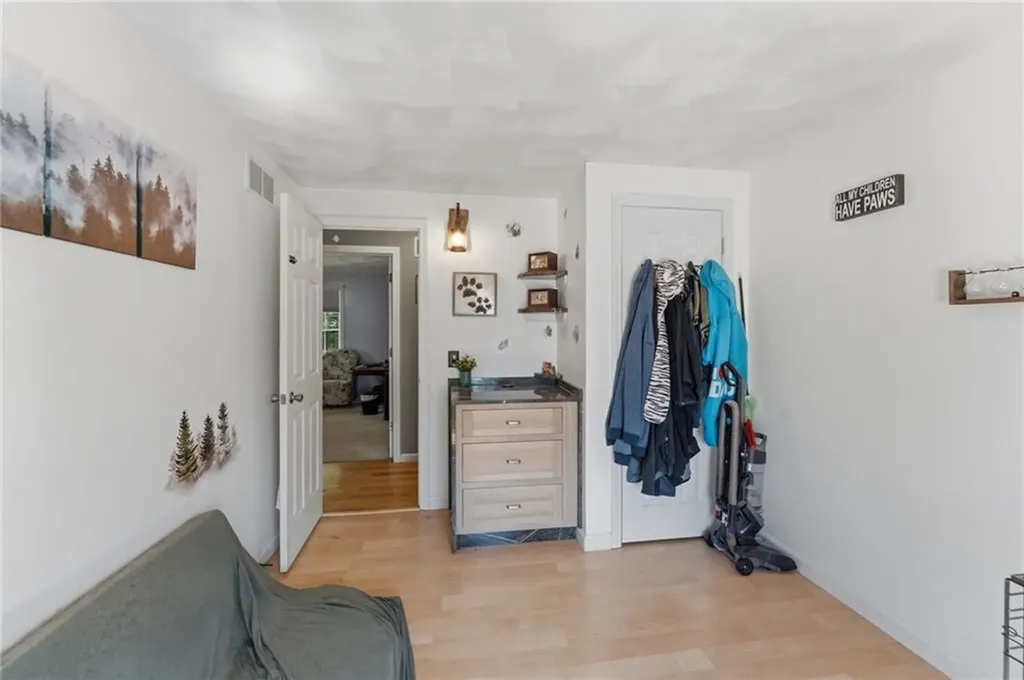 199 Winthrop Street Woonsocket RI 02895