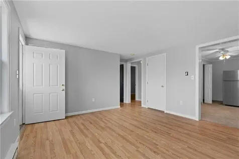 32 Prince Henry Avenue Portsmouth RI 02871