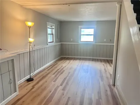 32 Prince Henry Avenue Portsmouth RI 02871