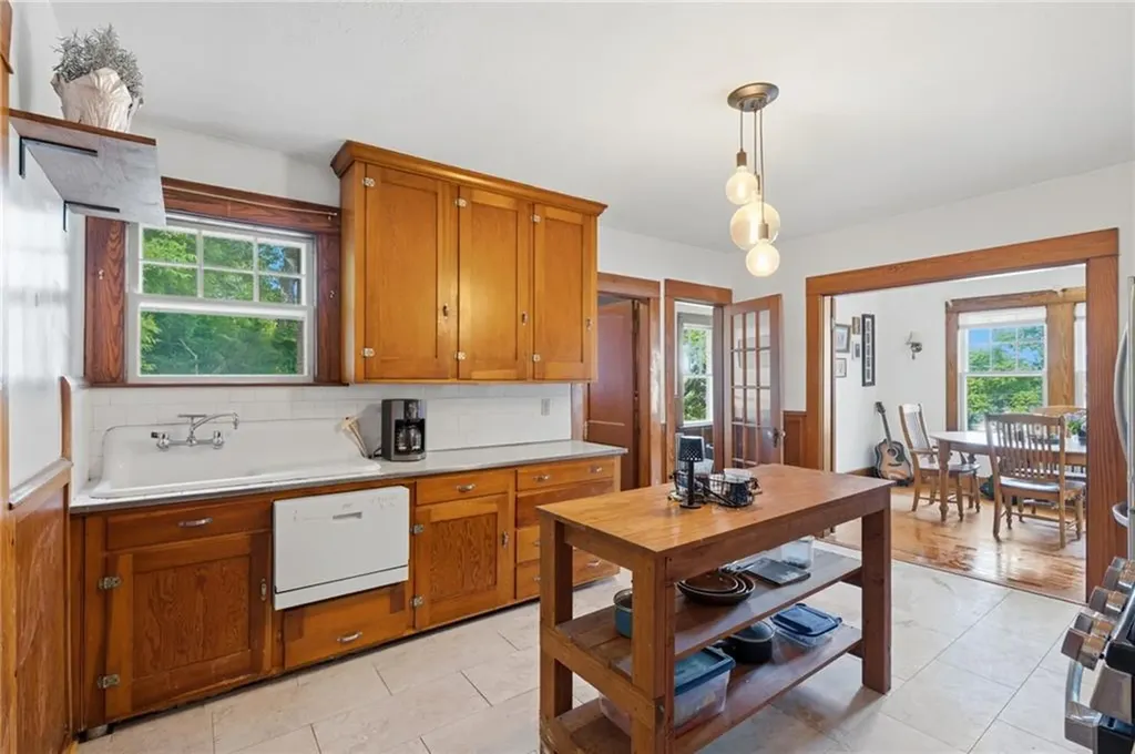 203 Mount Saint Charles Avenue Woonsocket RI 02895
