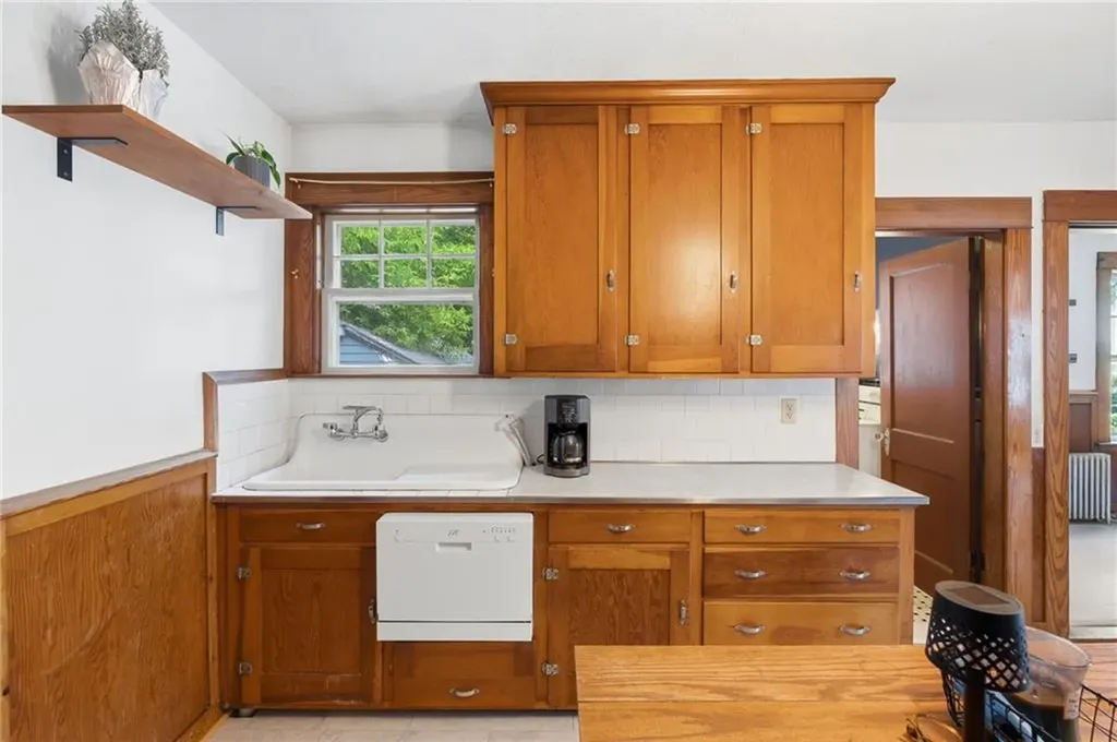 203 Mount Saint Charles Avenue Woonsocket RI 02895