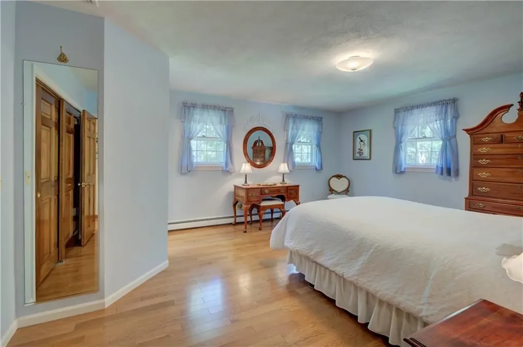 1420 Diplomat Drive East Greenwich RI 02818