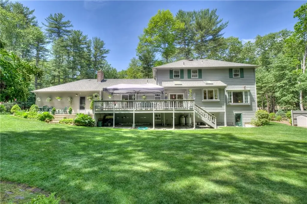 1420 Diplomat Drive East Greenwich RI 02818