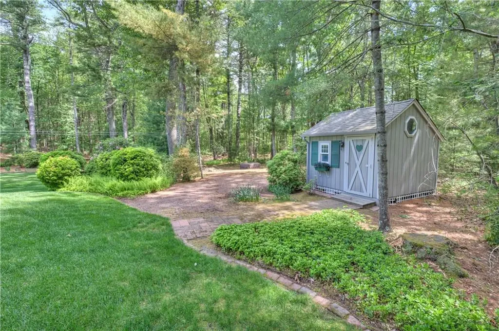 1420 Diplomat Drive East Greenwich RI 02818