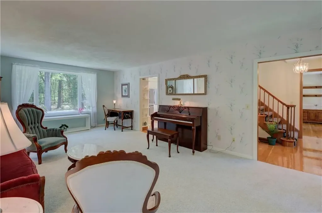 1420 Diplomat Drive East Greenwich RI 02818