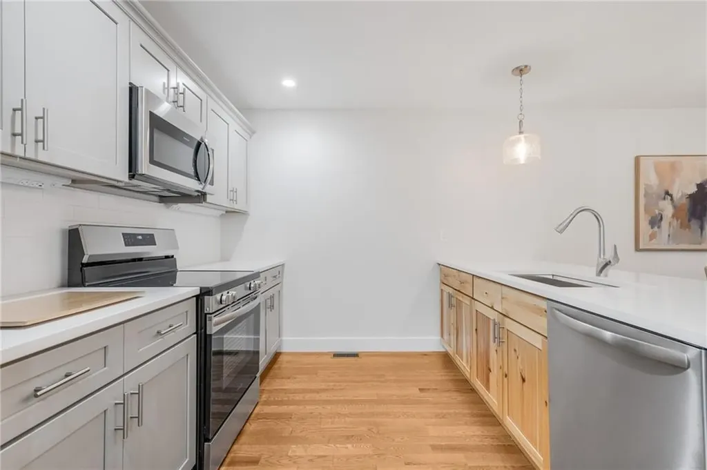 2 Trinity Way Johnston RI 02919