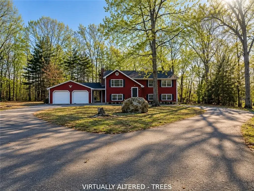 9 Hardwood Lane Westerly RI 02891
