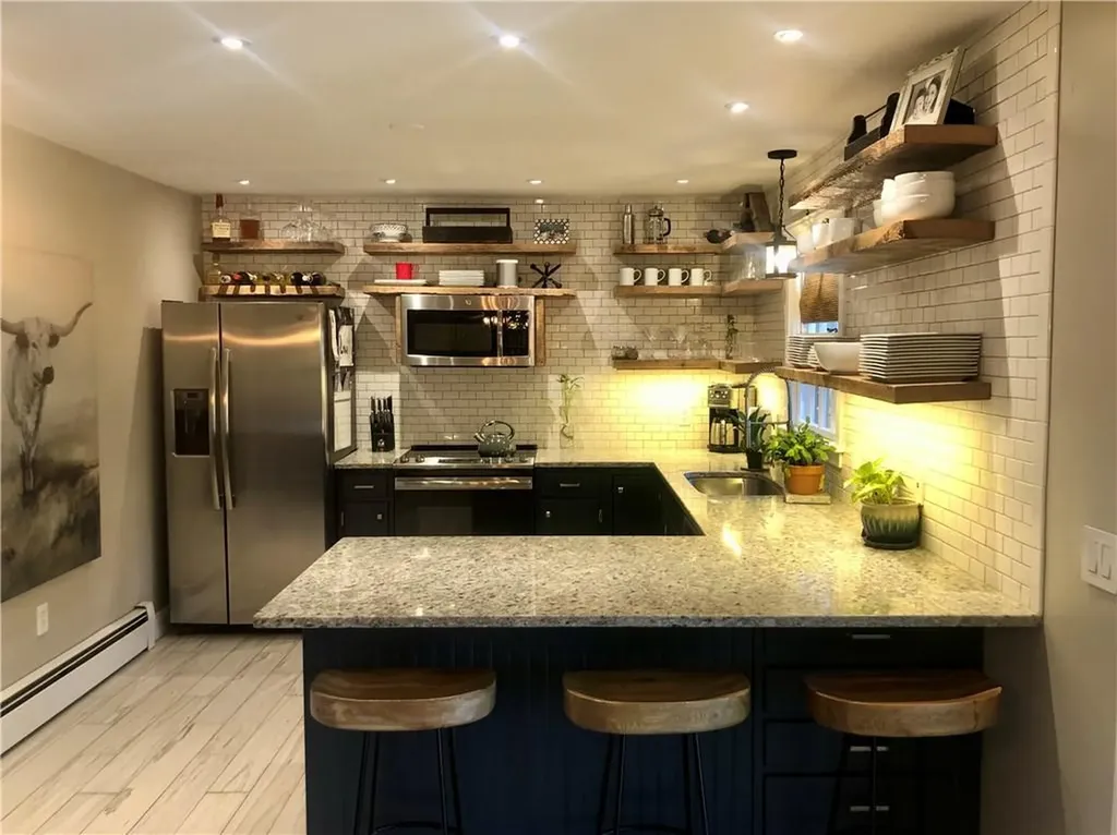 9 Hardwood Lane Westerly RI 02891