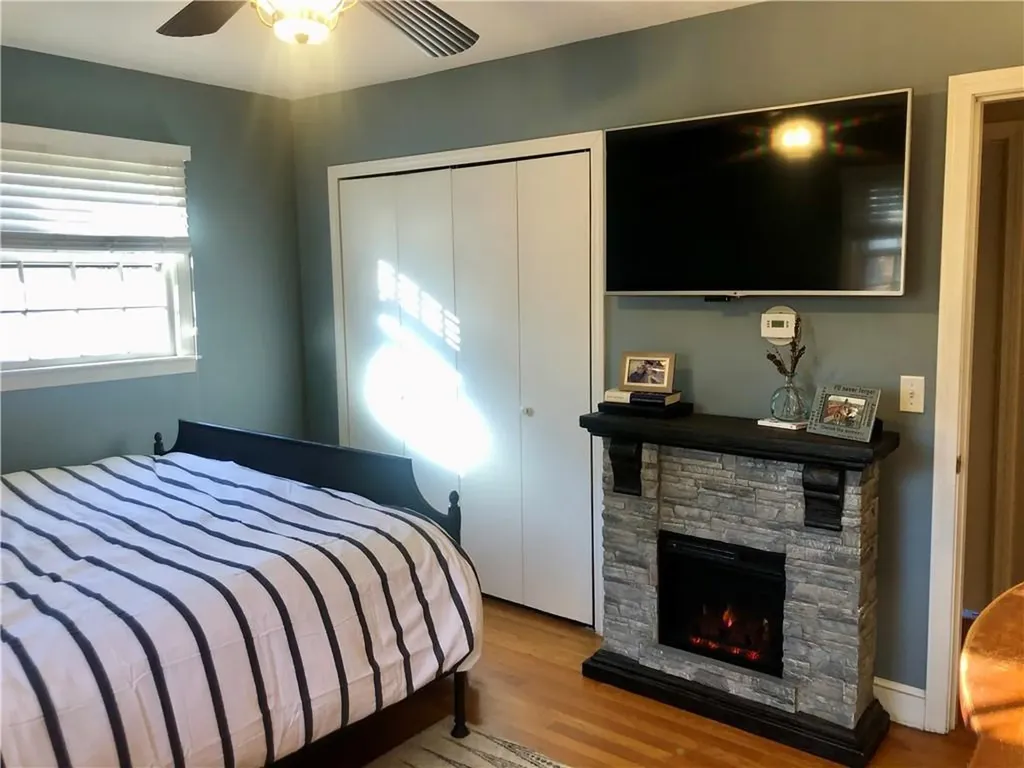 9 Hardwood Lane Westerly RI 02891