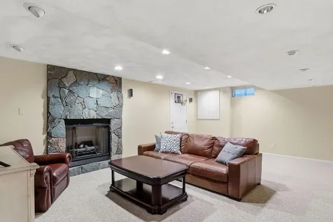 134 Wickham Road North Kingstown RI 02852